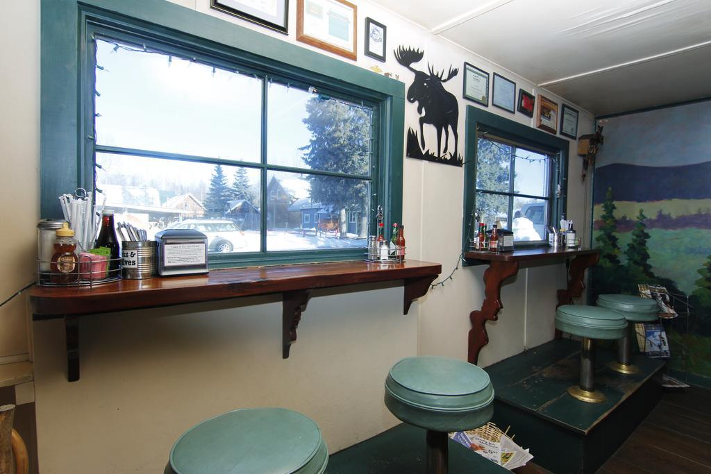 Talkeetna Roadhouse Hotel Exterior foto